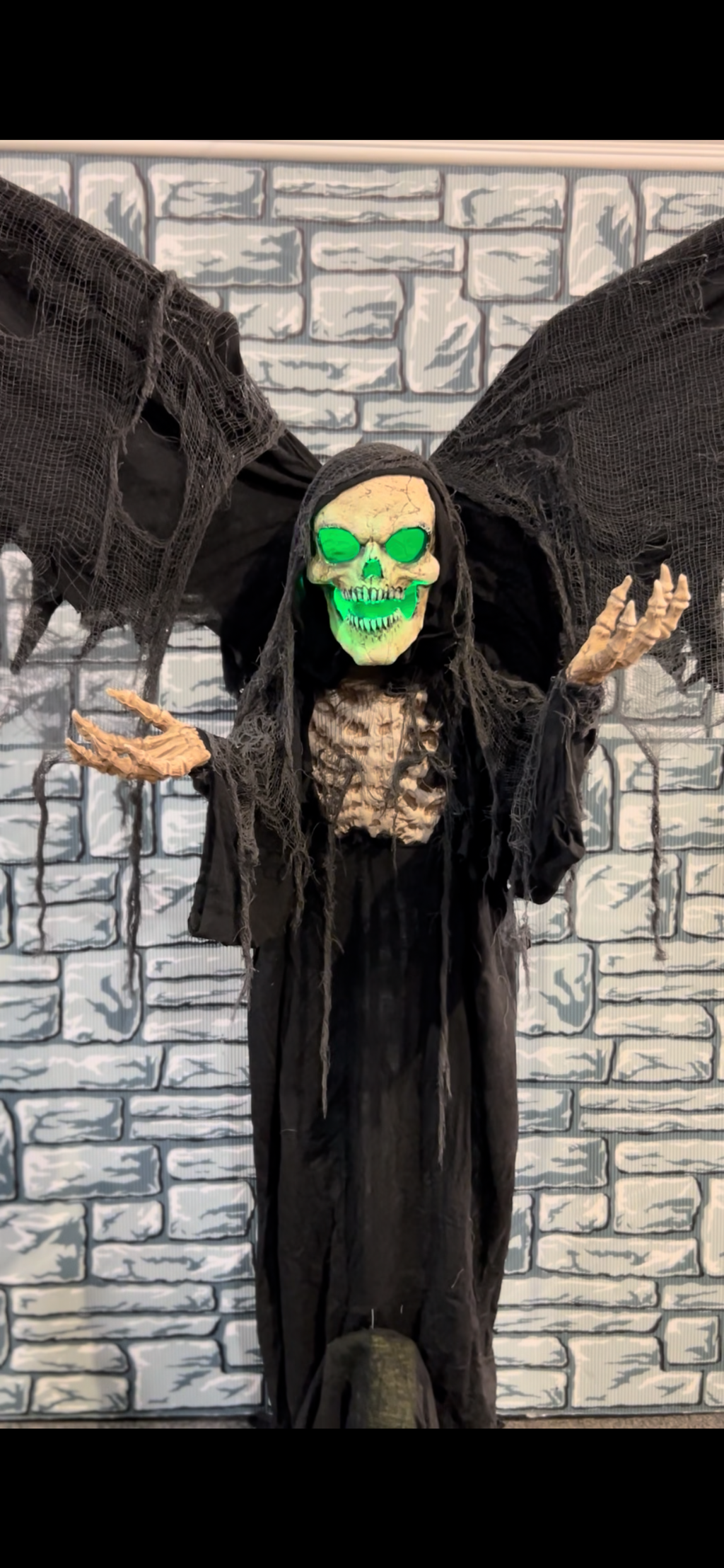 5.5ft Animated Winged Reaper