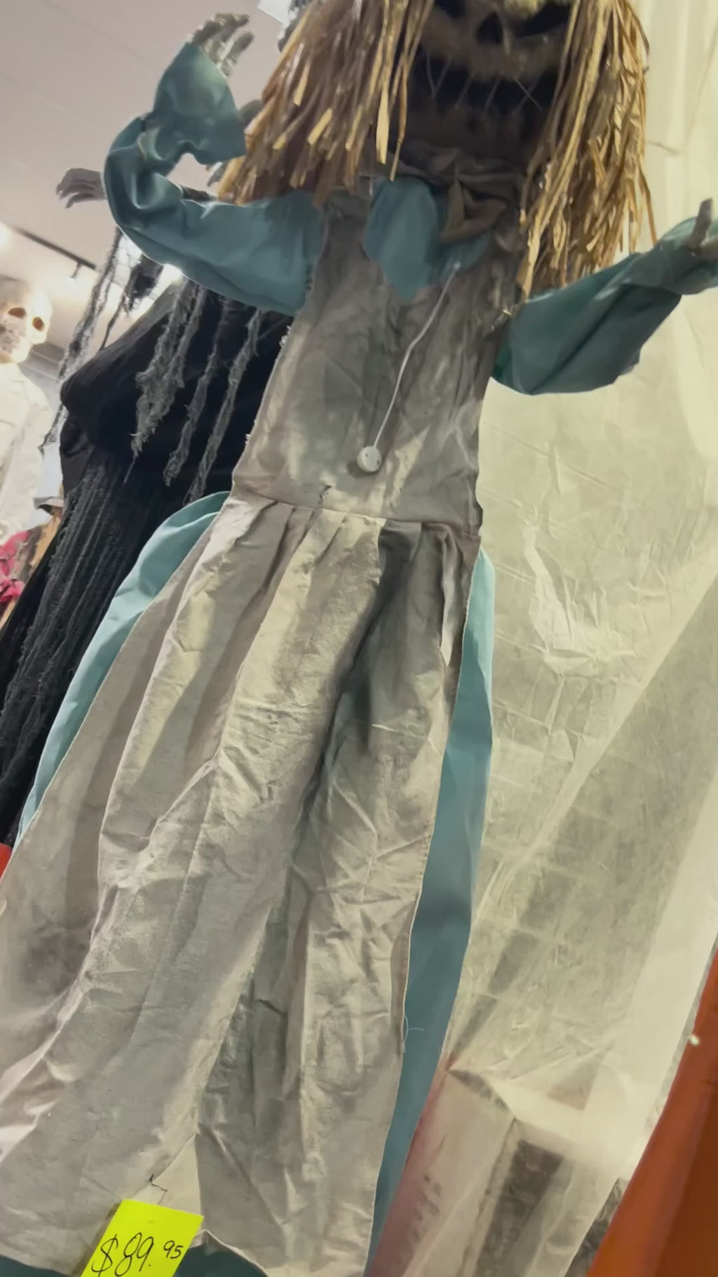 5.5ft Standing Animated Creepy Doll